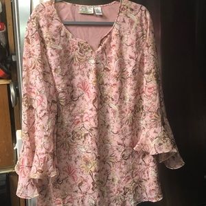 New York City Design Co. Vintage Poet Blouse- 495 $30 or $25 w/offer
